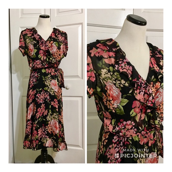 MSK Dresses & Skirts - Sheer Floral Ruffled Midi Dress w/ Slip